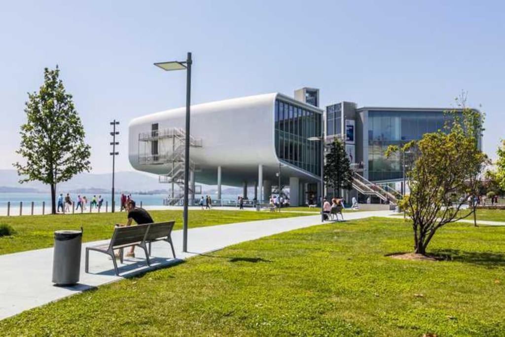 Alojamientos Turisticos Con Terraza En Santander Lapera Luaran gambar